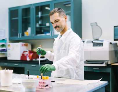 Carlos Rios in the lab